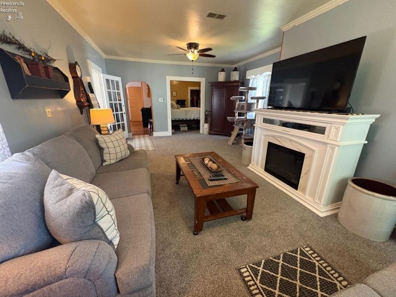 307 W Laurel Street, Willard, OH 44890 Photo 10
