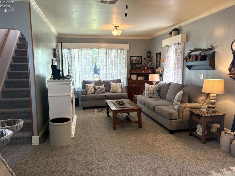 307 W Laurel Street, Willard, OH 44890 Photo 8