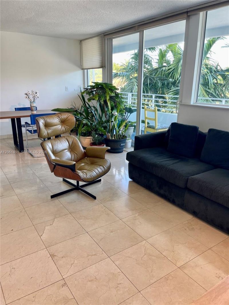7800 Collins Ave, Unit 309, Miami Beach, FL 33141 Photo