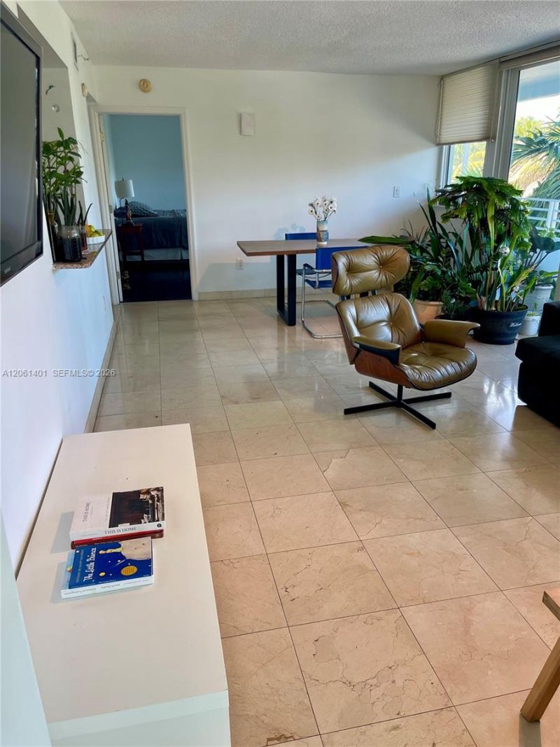 7800 Collins Ave, Unit 309, Miami Beach, FL 33141 Photo