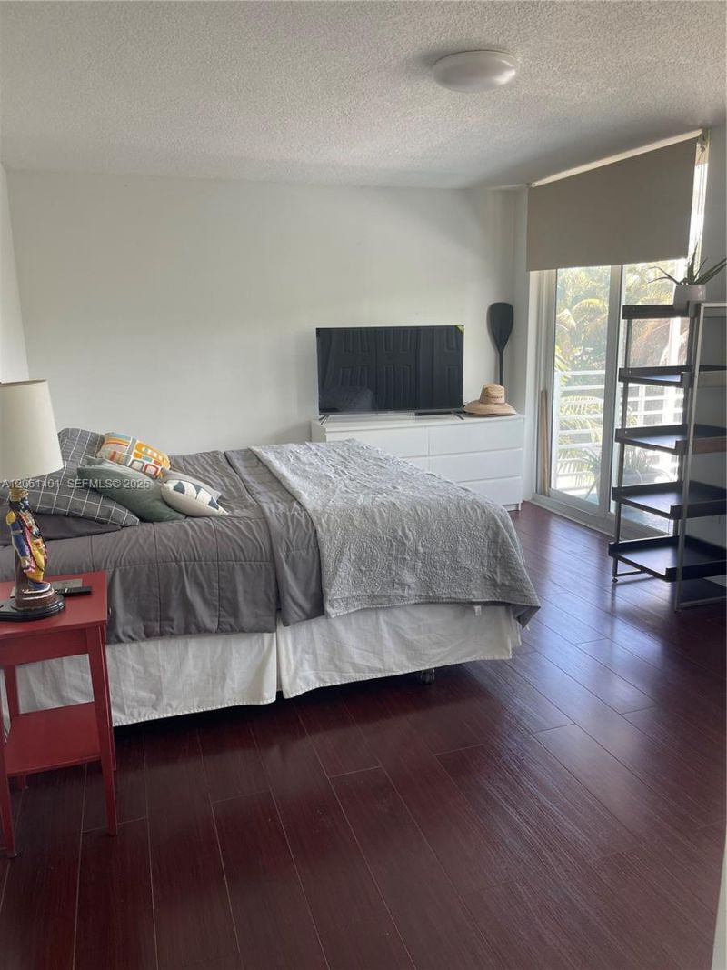 7800 Collins Ave, Unit 309, Miami Beach, FL 33141 Photo