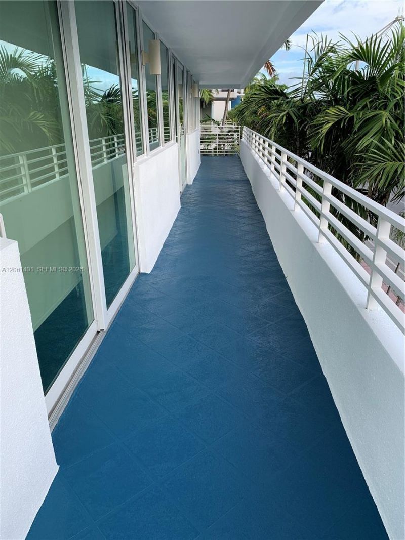 7800 Collins Ave, Unit 309, Miami Beach, FL 33141 Photo