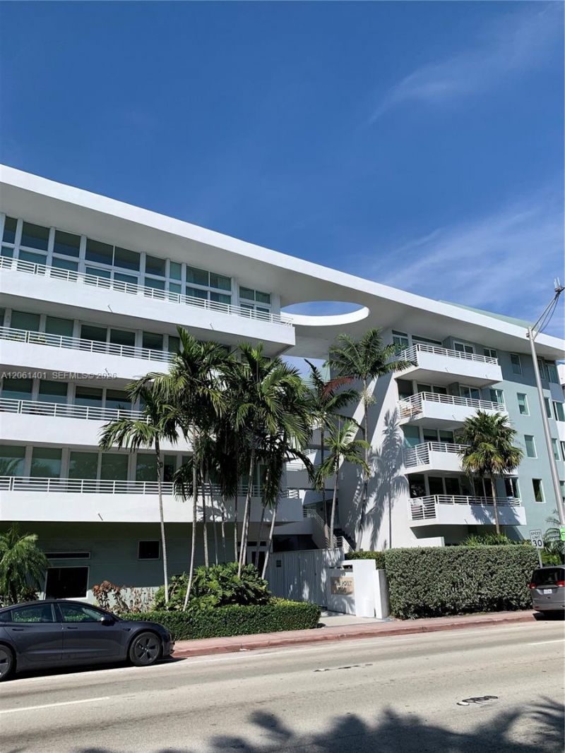 7800 Collins Ave, Unit 309, Miami Beach, FL 33141 Photo