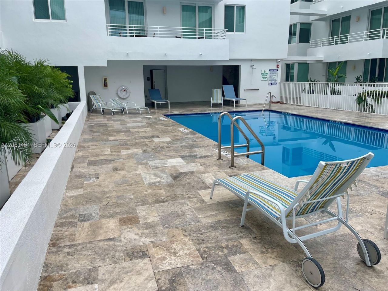 7800 Collins Ave, Unit 309, Miami Beach, FL 33141 Photo
