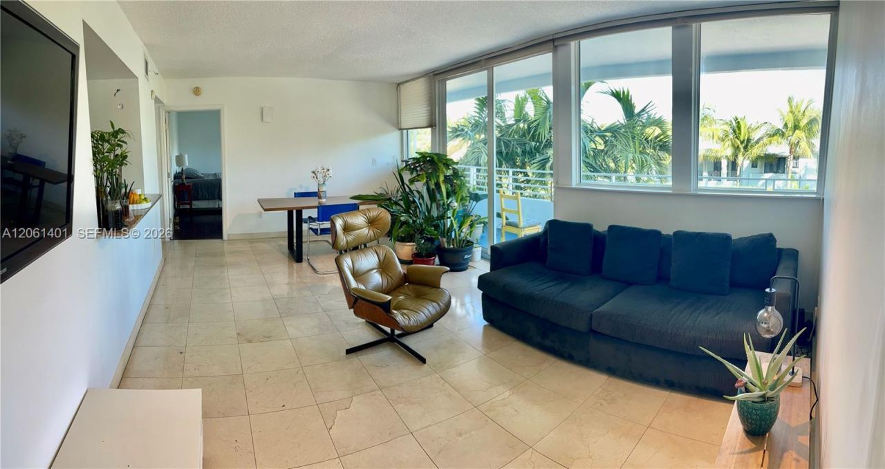 7800 Collins Ave, Unit 309, Miami Beach, FL 33141 Photo