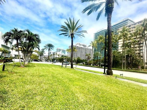 10178 Collins Ave , Unit 205, Bal Harbour, FL 33154