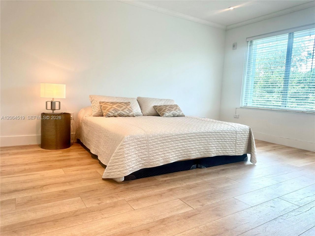 10178 Collins Ave , Unit 205, Bal Harbour, FL 33154 Photo