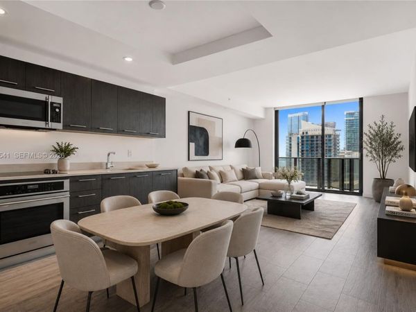 55 SW 9th St , Unit 3504, Miami, FL 33130