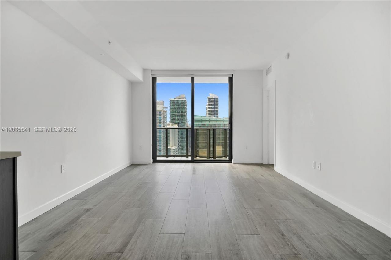 55 SW 9th St , Unit 3504, Miami, FL 33130 Photo