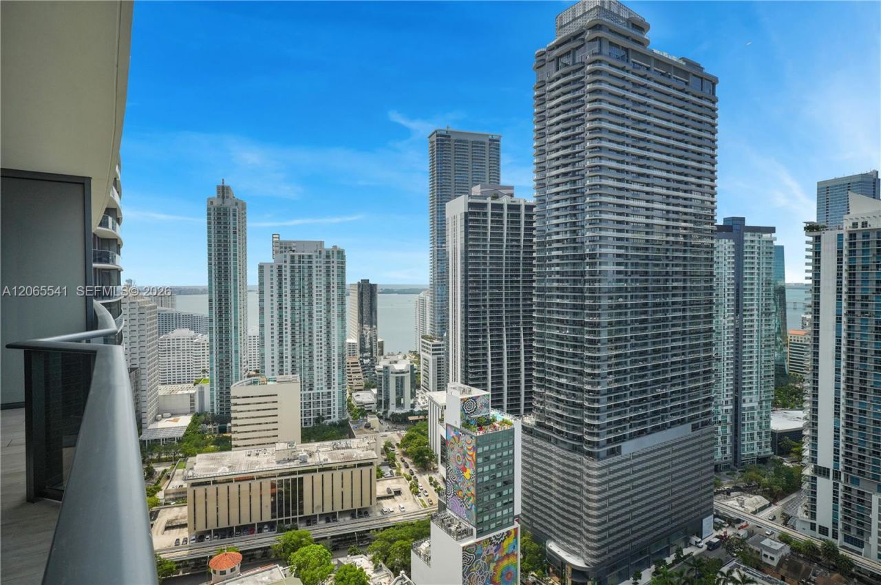 55 SW 9th St , Unit 3504, Miami, FL 33130 Photo