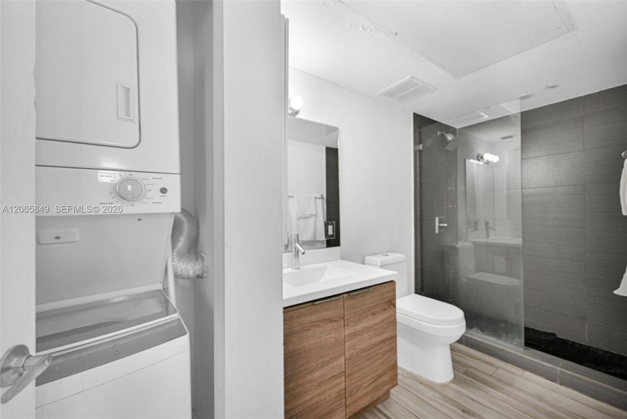 1560 Meridian Ave , Unit 207, Miami Beach, FL 33139 Photo