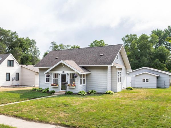 1307 Cedar Street, Alexandria, MN 56308