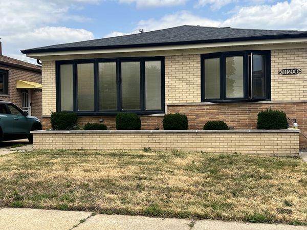 1120 W 107th Place , Chicago, IL 60643