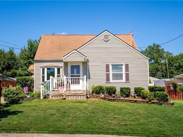125 Clinton Avenue , Akron, OH 44301
