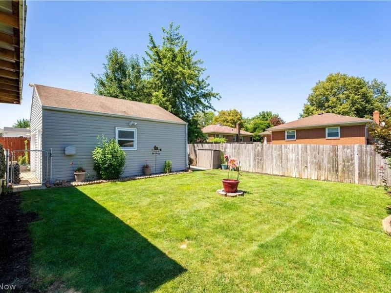 125 Clinton Avenue, Akron, OH 44301 Photo 35