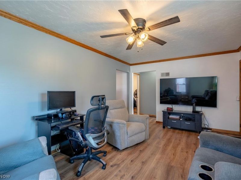 125 Clinton Avenue, Akron, OH 44301 Photo 7