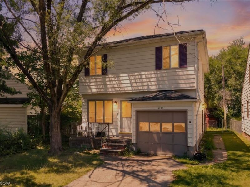 4190 Victory Boulevard, Cleveland, OH 44135 Photo 2