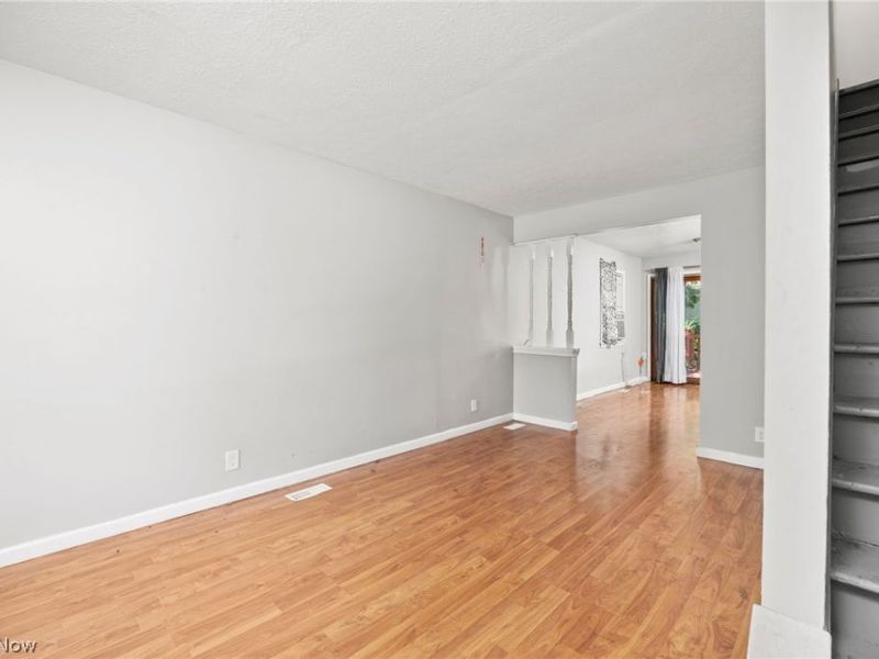 4190 Victory Boulevard, Cleveland, OH 44135 Photo 4