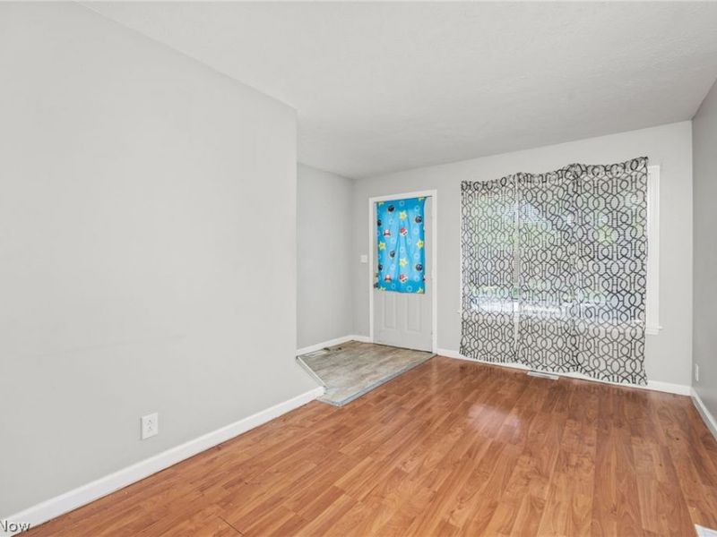 4190 Victory Boulevard, Cleveland, OH 44135 Photo 7