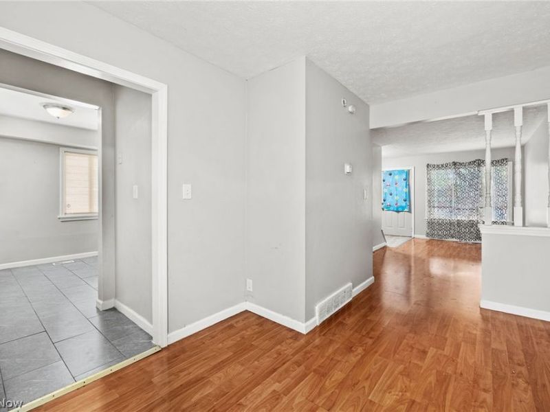 4190 Victory Boulevard, Cleveland, OH 44135 Photo 8