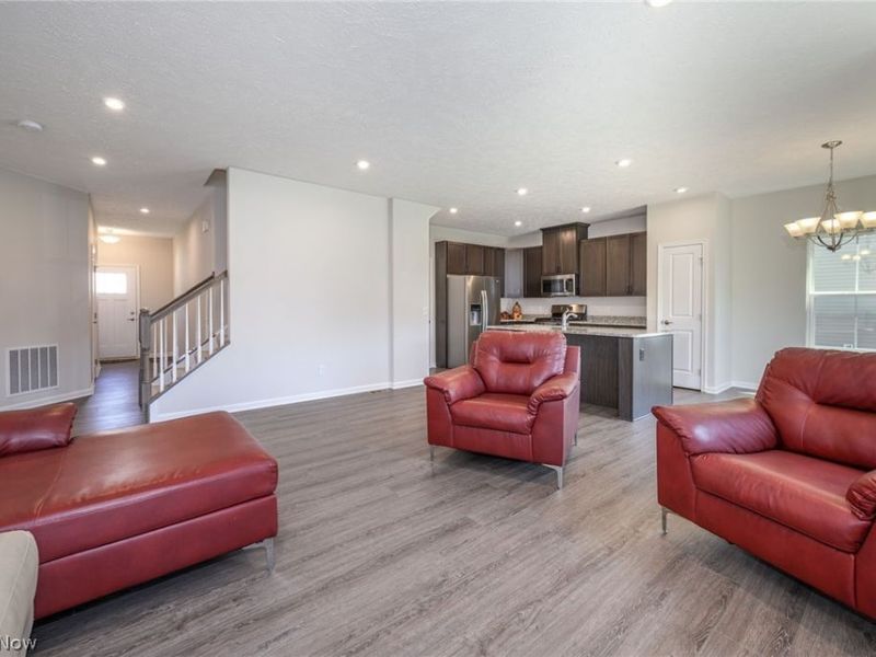 1534 Spruce Hill Drive, Stow, OH 44224 Photo 7