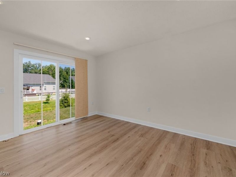 129 Eagle Circle, Amherst, OH 44001 Photo 14