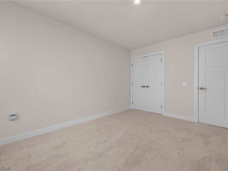 129 Eagle Circle, Amherst, OH 44001 Photo 18