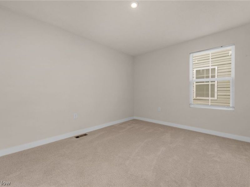 129 Eagle Circle, Amherst, OH 44001 Photo 19