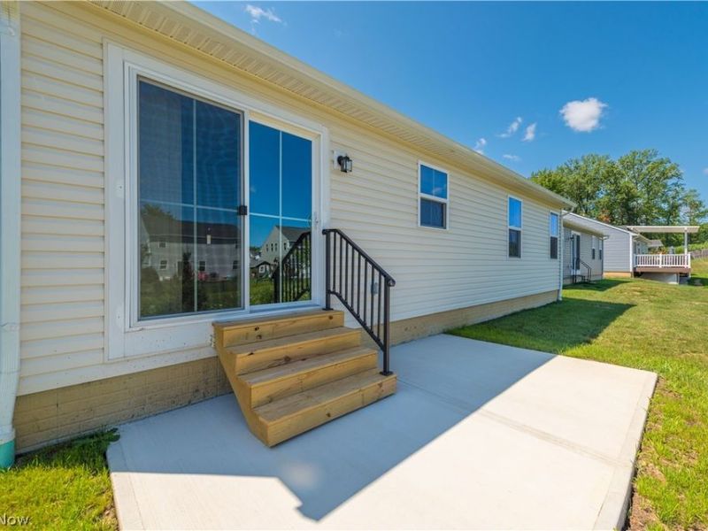 129 Eagle Circle, Amherst, OH 44001 Photo 34