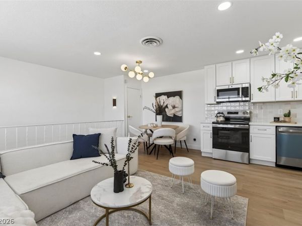 1339 Elizabeth Avenue, Unit 4, Las Vegas, NV 89119