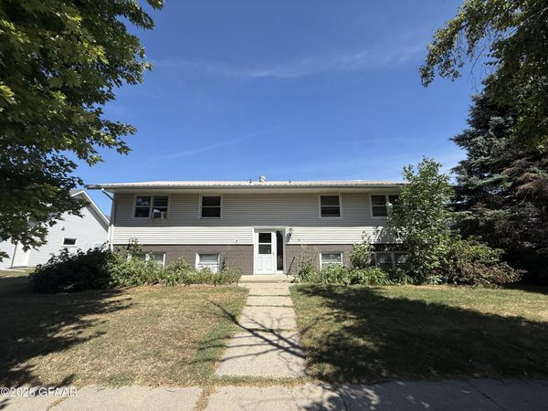 112 2ND Street SW, Hillsboro, MN 56584