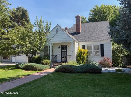 923 W Robinson Street, Carson City, NV 89703 Photo