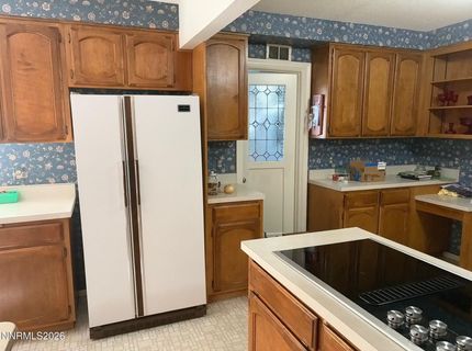 923 W Robinson Street, Carson City, NV 89703 Photo