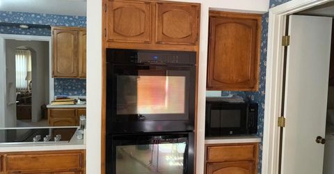 923 W Robinson Street, Carson City, NV 89703 Photo