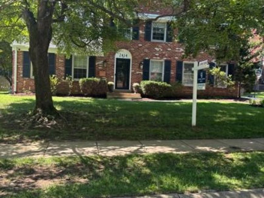 2414 Chilham Place, Potomac, MD 20854 Main Photo
