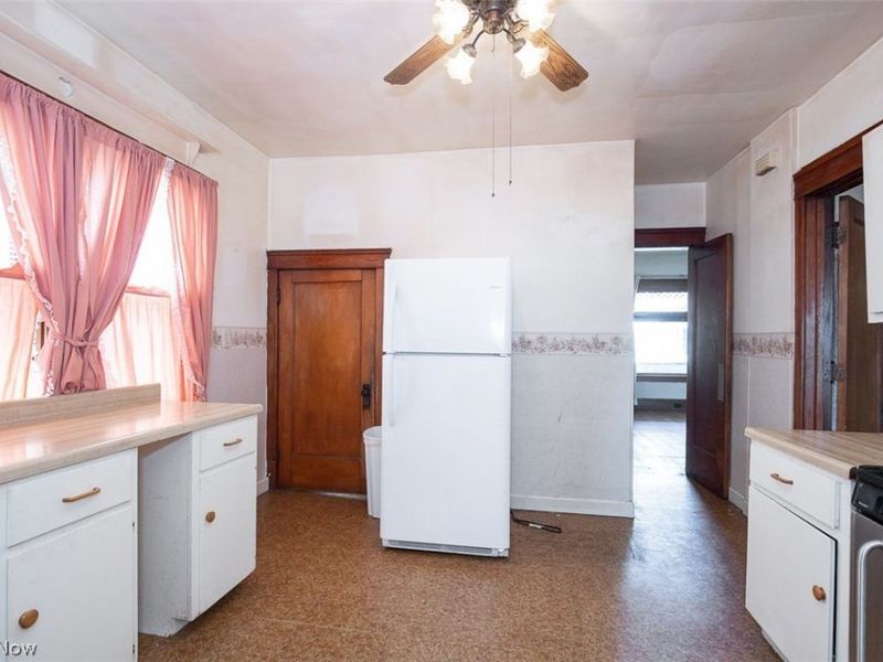 4253 W 50th Street, Cleveland, OH 44144 Photo 13