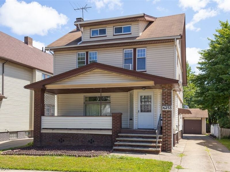 4253 W 50th Street, Cleveland, OH 44144 Photo 2