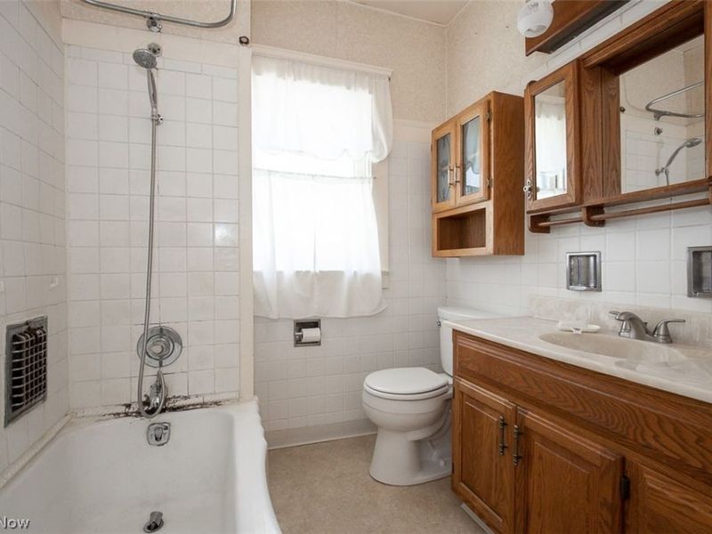 4253 W 50th Street, Cleveland, OH 44144 Photo 29