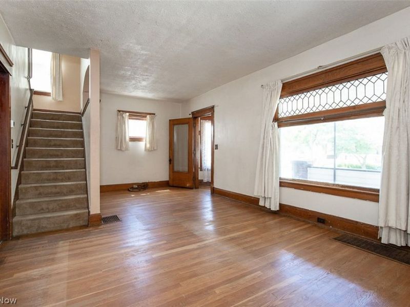 4253 W 50th Street, Cleveland, OH 44144 Photo 8