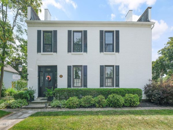 240 W Indiana Avenue , Perrysburg, OH 43551