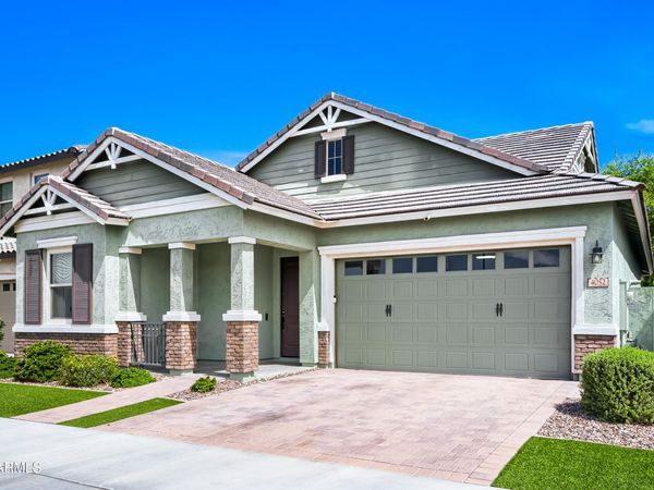 4052 E BETHENA Street, Gilbert, AZ 85295