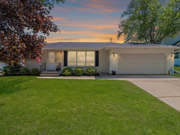 1109 CAMERON STREET, Green Bay, WI 54304