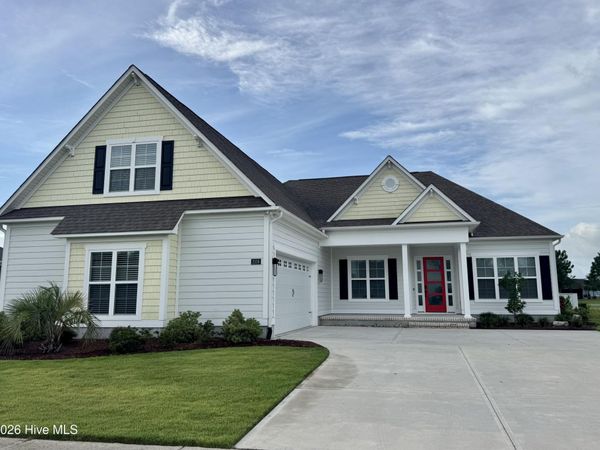 2359 Weeping Birch Road NE, Leland, NC 28451