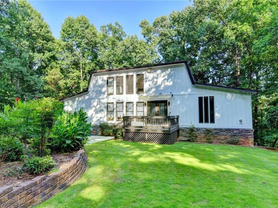 Property Image 4