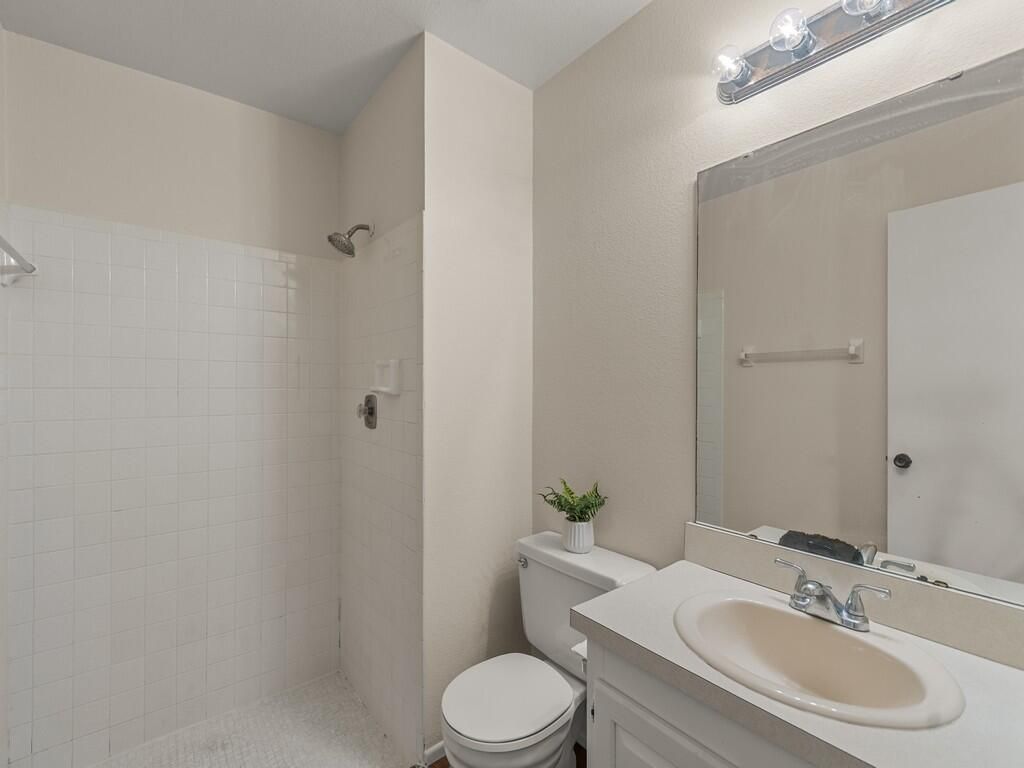 1494 SE Colchester Circle, Port Saint Lucie, FL 34952 Photo