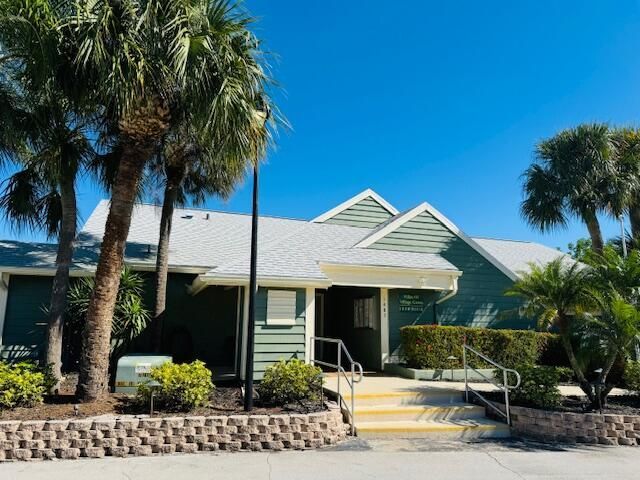 1494 SE Colchester Circle, Port Saint Lucie, FL 34952 Photo