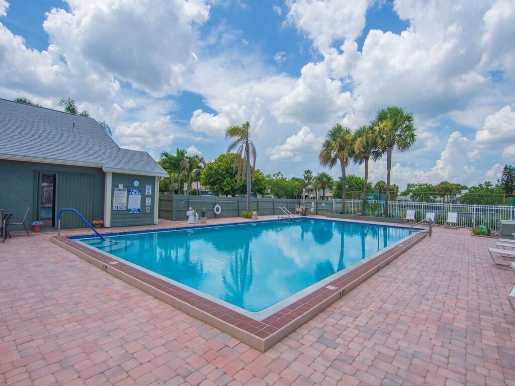 1494 SE Colchester Circle, Port Saint Lucie, FL 34952 Photo