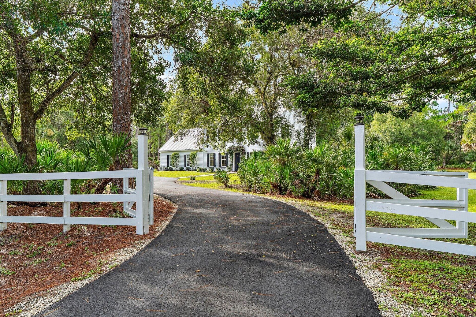 4600 SW Country Place, Palm City, FL 34990 Photo