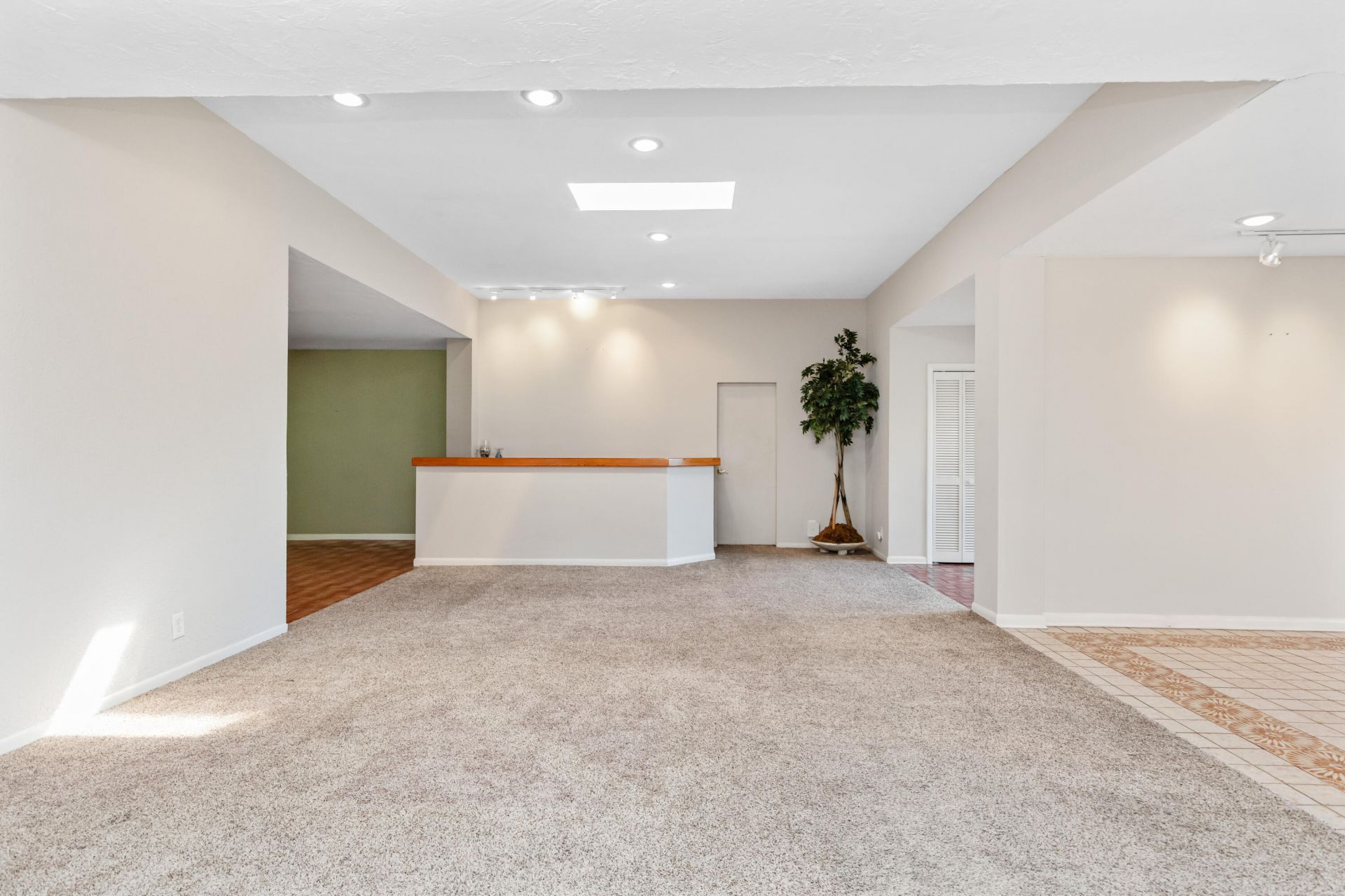 6207 Jacaranda Circle, Tamarac, FL 33319 Photo