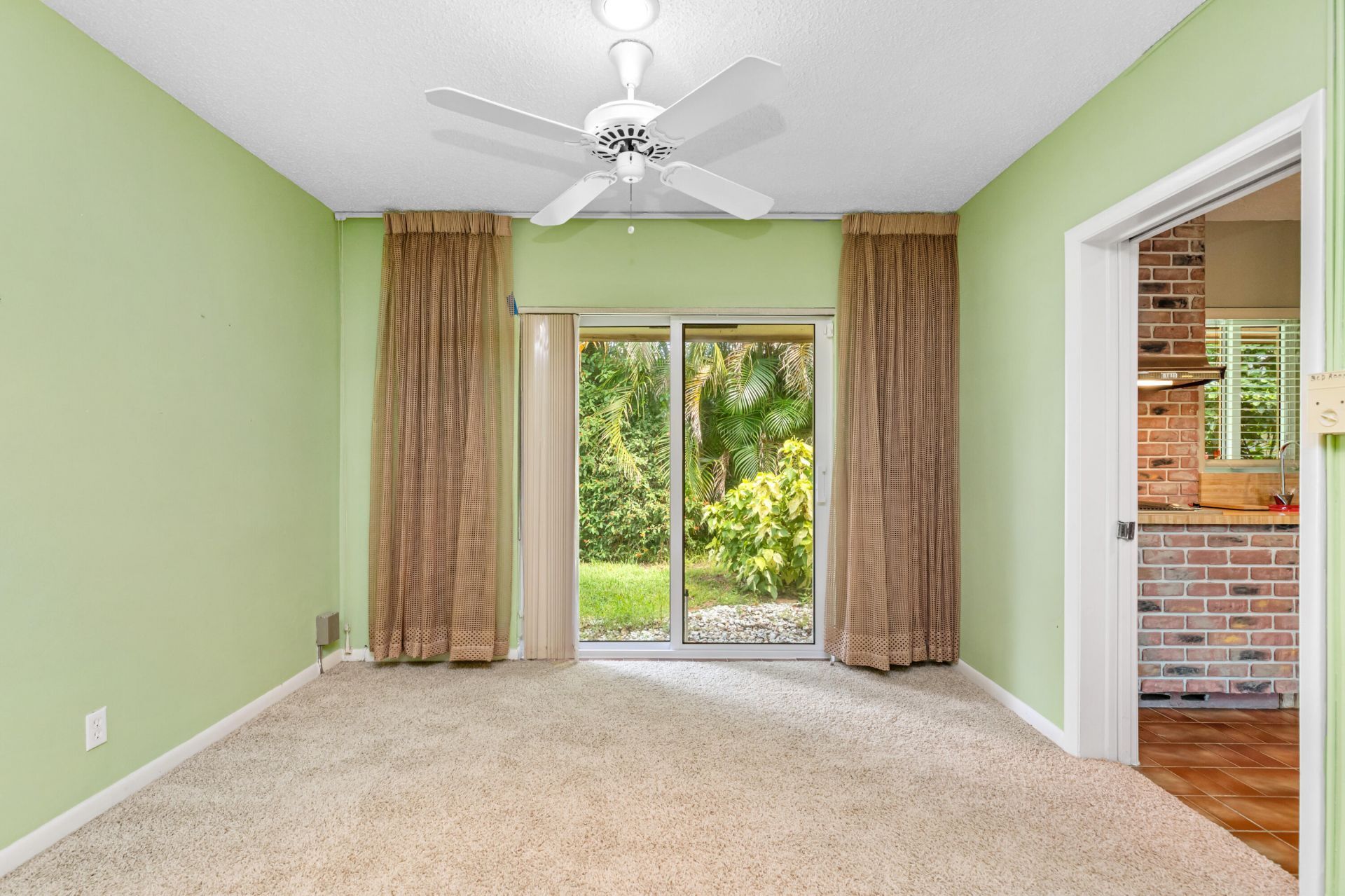 6207 Jacaranda Circle, Tamarac, FL 33319 Photo